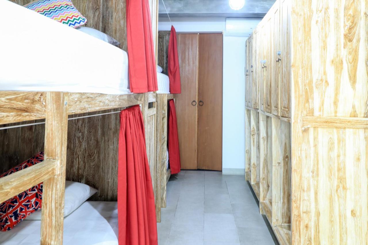 Base Guest House Canggu Exteriér fotografie