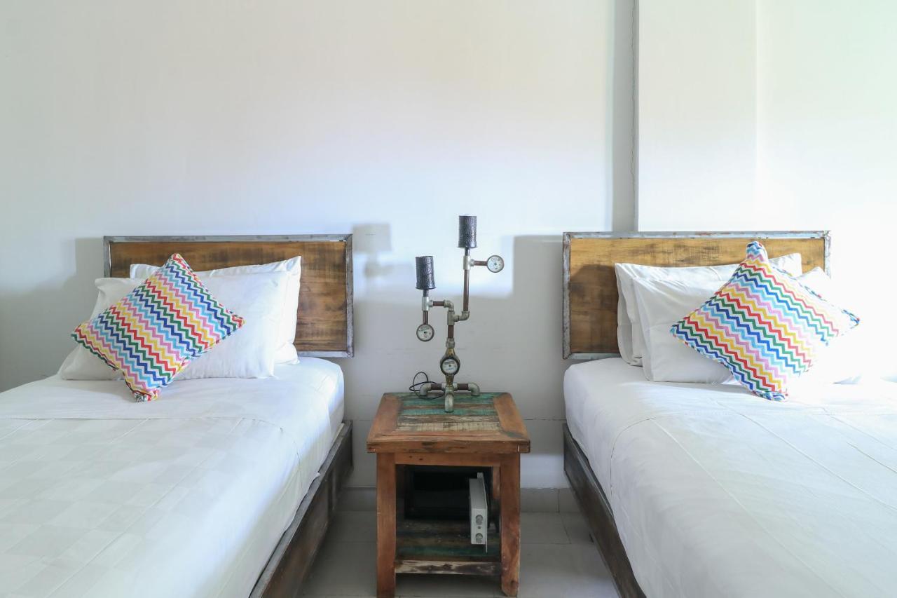 Base Guest House Canggu Exteriér fotografie